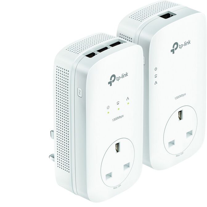 TP-Link AV1300 3-Port Gigabit Passthrough Powerline Starter Kit (TL-PA8033P KIT)